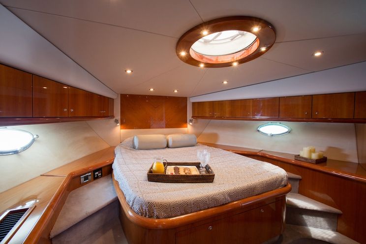 Charter Yacht YANSIKA - Sunseeker Predator 92 Sport - 4 Cabins - Ibiza - Formentera - Mallorca - Balearics - Spain