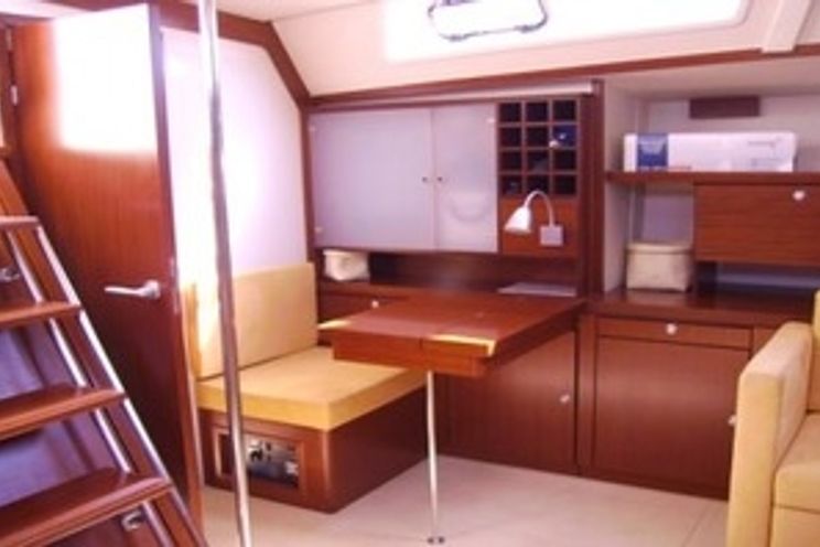 Charter Yacht YIANNIS 65S - Hanse 540e - 3 Cabins - Athens