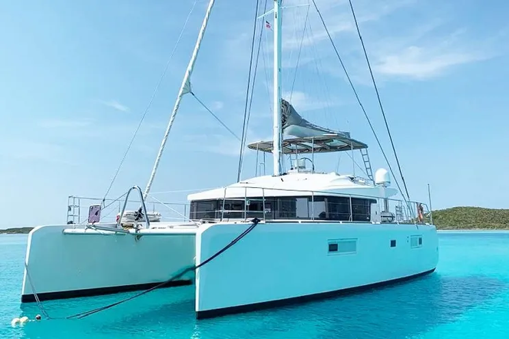Charter Yacht YOLO II - Lagoon 52 - 3 cabins - BVI,St Thomas - Virgin Gorda - USVI