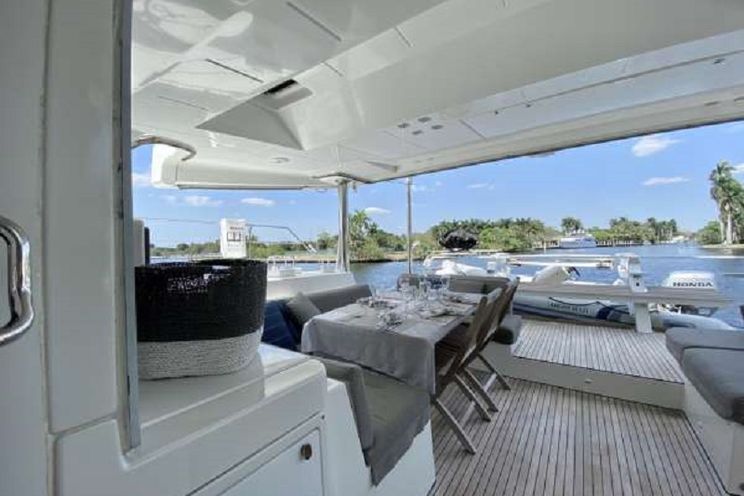 Charter Yacht YOLO II - Lagoon 52 - 3 cabins - BVI,St Thomas - Virgin Gorda - USVI