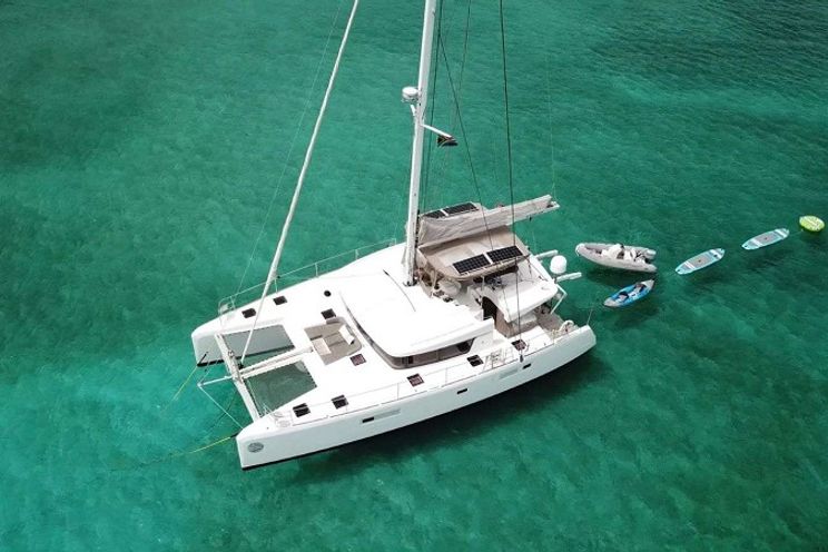 Charter Yacht YOLO II - Lagoon 52 - 3 cabins - BVI,St Thomas - Virgin Gorda - USVI