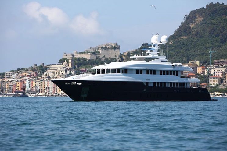 Charter Yacht ZALIV III - Mondomarine 50m - 6 cabins - Athens - Mykonos - Zakynthos