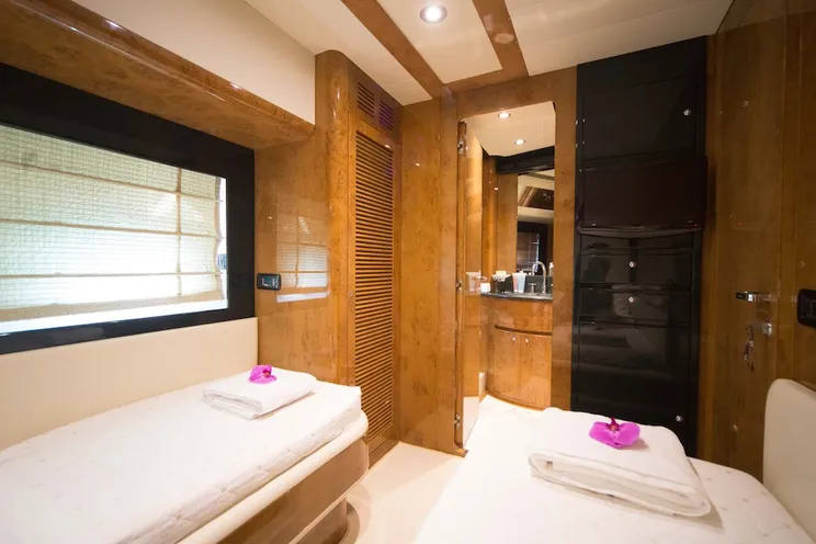 Charter Yacht ZIA CANAIA - Riva Opera 80 - 4 Cabins - Positano - Naples - Capri - Amalfi Coast - Italy