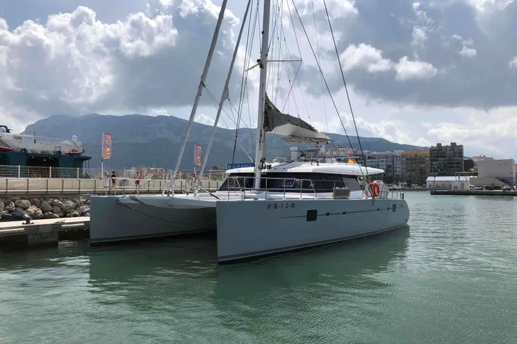 Charter Yacht ZIMIT - Sunreef 62 - 4 Cabins - Ibiza - Palma - Mallorca - Balearics - Spain