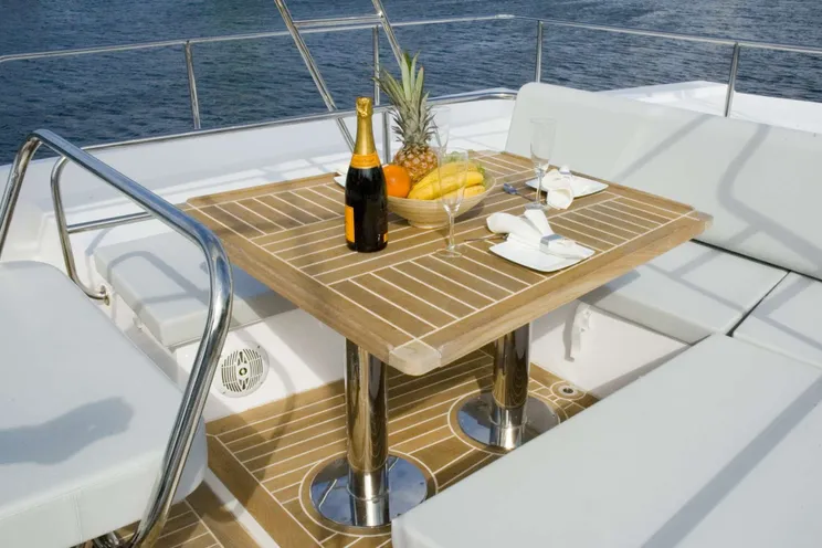 Charter Yacht ZIMIT - Sunreef 62 - 4 Cabins - Ibiza - Palma - Mallorca - Balearics - Spain