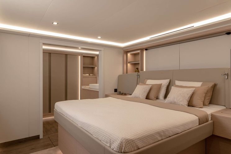 Charter Yacht SERENISSIMA III - Fountaine Pajot 80 - 5 Cabins - Athens - Mykonos - Paros - Cyclades - Greece