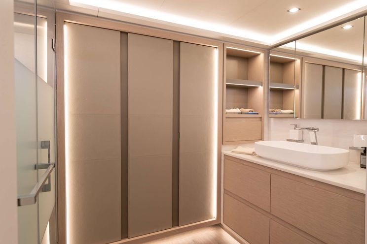 Charter Yacht SERENISSIMA III - Fountaine Pajot 80 - 5 Cabins - Athens - Mykonos - Paros - Cyclades - Greece