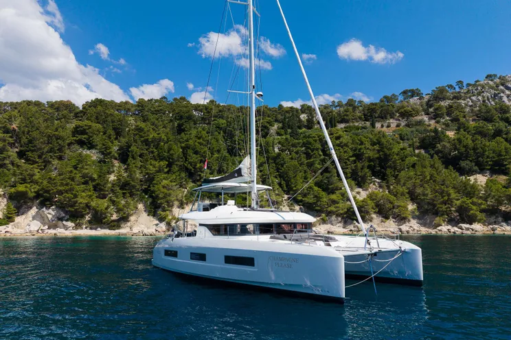 Charter Yacht CHAMPAGNE PLEASE - Lagoon 55 - 4 Cabins - Split - Dubrovnik - Hvar - Croatia