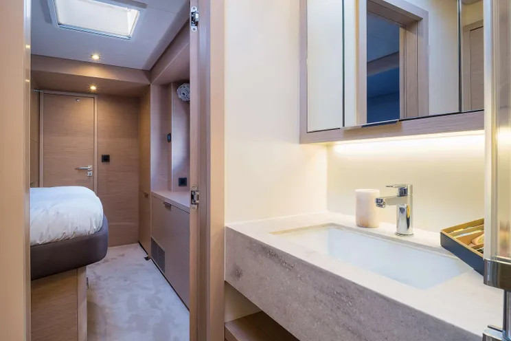 Charter Yacht CHAMPAGNE PLEASE - Lagoon 55 - 4 Cabins - Split - Dubrovnik - Hvar - Croatia