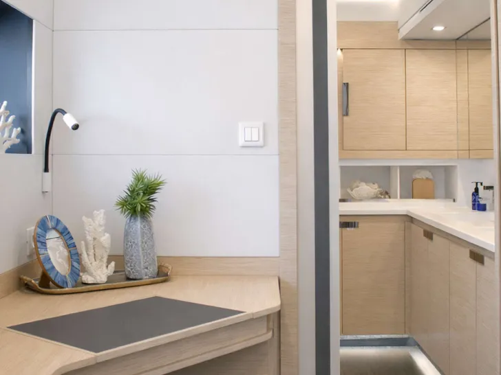 SAPPHIRE Fountaine Pajot Alegria 67 Desk in Master Cabin SAPPHIRE Fountaine Pajot Alegria 67 Desk in Master Cabin