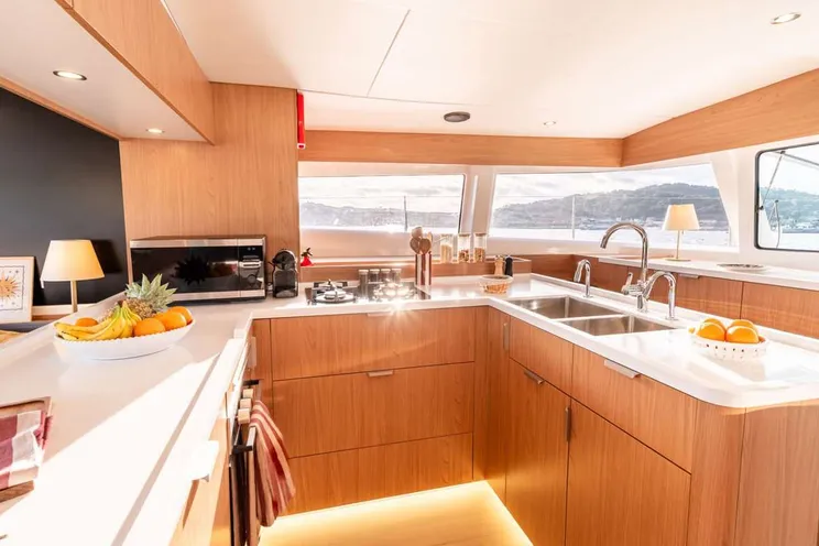 Charter Yacht NO RUSH - Bali 5.2 - 5 Cabins - Tortola - Anegada - Virgin Gorda - BVI - Caribbean