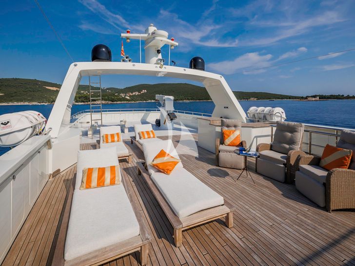 APNA - Sundeck APNA - Sundeck
