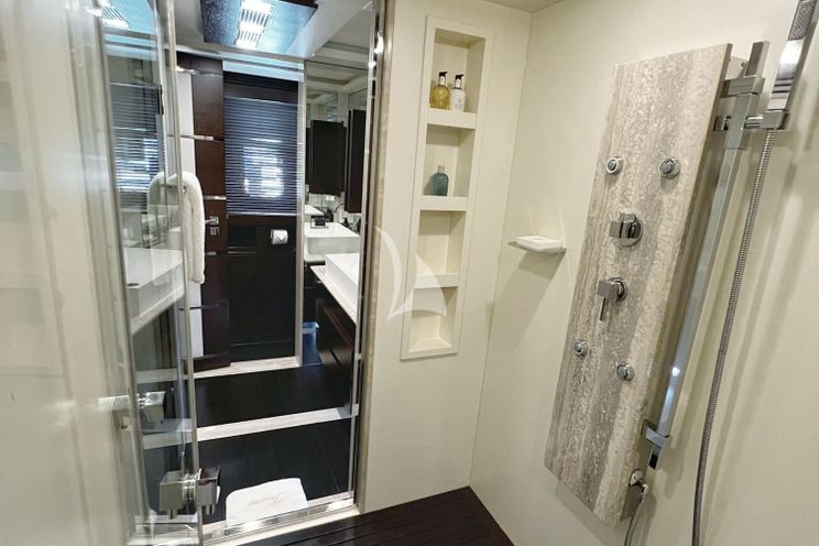 Charter Yacht INSIEME - Azimut 105 - 5 Cabins - Nassau - Bahamas - Newport - New England