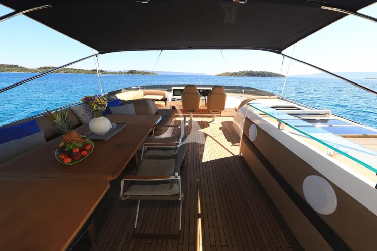 Charter Yacht INSIEME - Princess 85 Fly - 4 Cabins - Trogir - Split - Hvar - Croatia