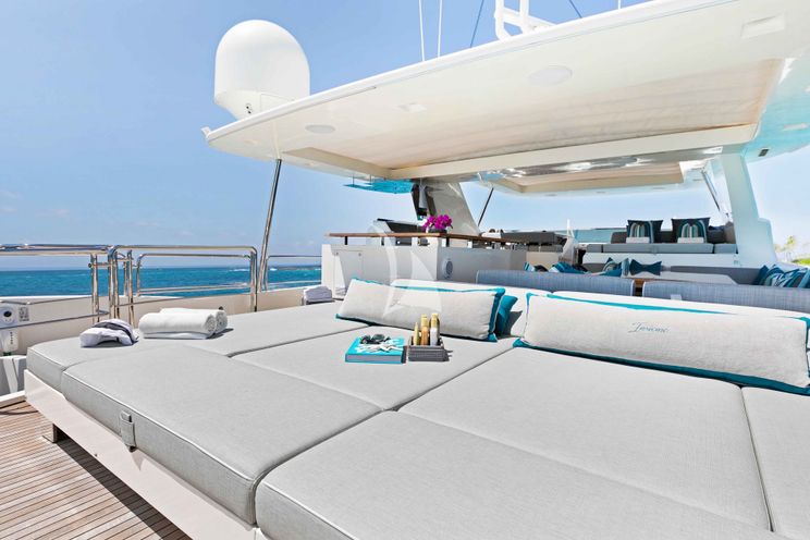 Charter Yacht INSIEME - Azimut 105 - 5 Cabins - Nassau - Bahamas - Newport - New England