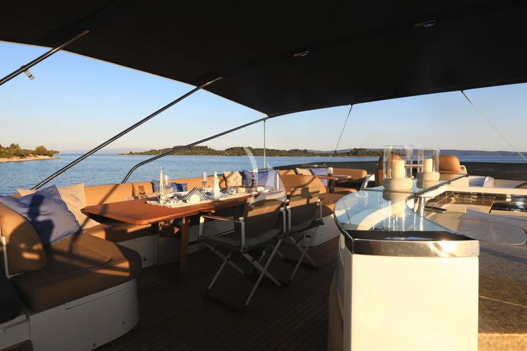 Charter Yacht INSIEME - Princess 85 Fly - 4 Cabins - Trogir - Split - Hvar - Croatia