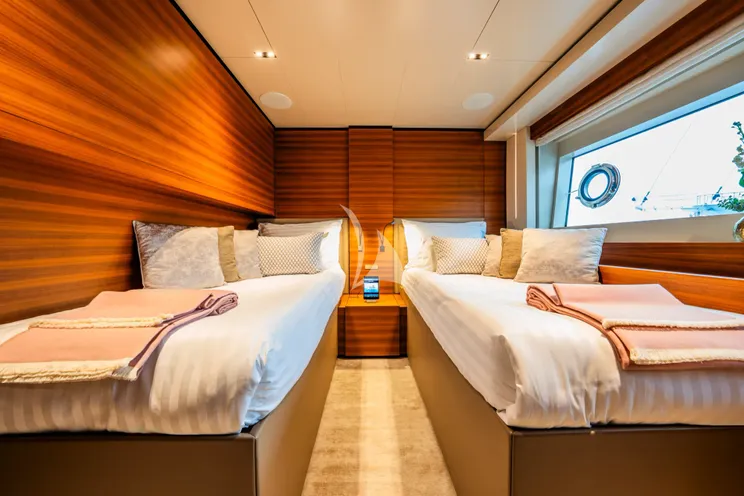 Charter Yacht SK - Ferretti Custom Line Navetta 33 - 5 Cabins - Split - Dubrovnik - Hvar - Croatia