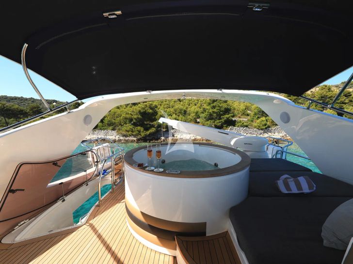 INSIEME Princess 85 Fly - jacuzzi INSIEME Princess 85 Fly - jacuzzi