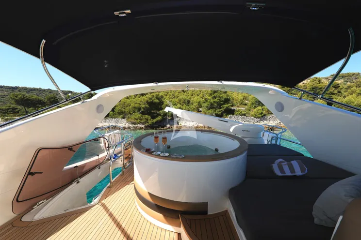 Charter Yacht INSIEME - Princess 85 Fly - 4 Cabins - Trogir - Split - Hvar - Croatia