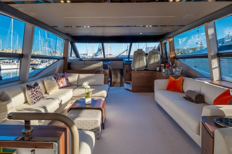 Charter Yacht SHAWLIFE - Princess 68 - 4 Cabins - Cannes - Monaco - St Tropez - Antibes