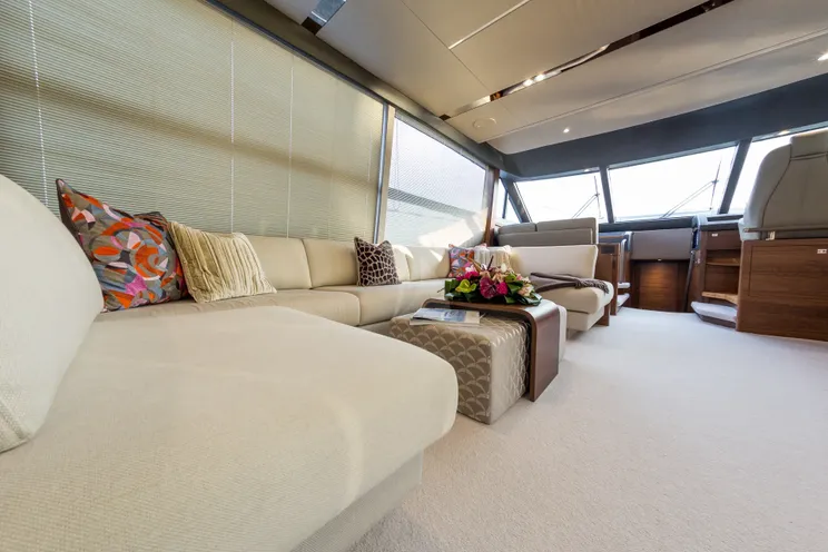 Charter Yacht SHAWLIFE - Princess 68 - 4 Cabins - Cannes - Monaco - St Tropez - Antibes