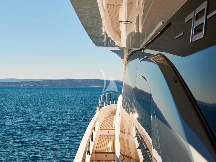 OMR GROUP - Side deck OMR GROUP - Side deck