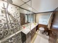 SHAWLIFE - Master ensuite SHAWLIFE - Master ensuite