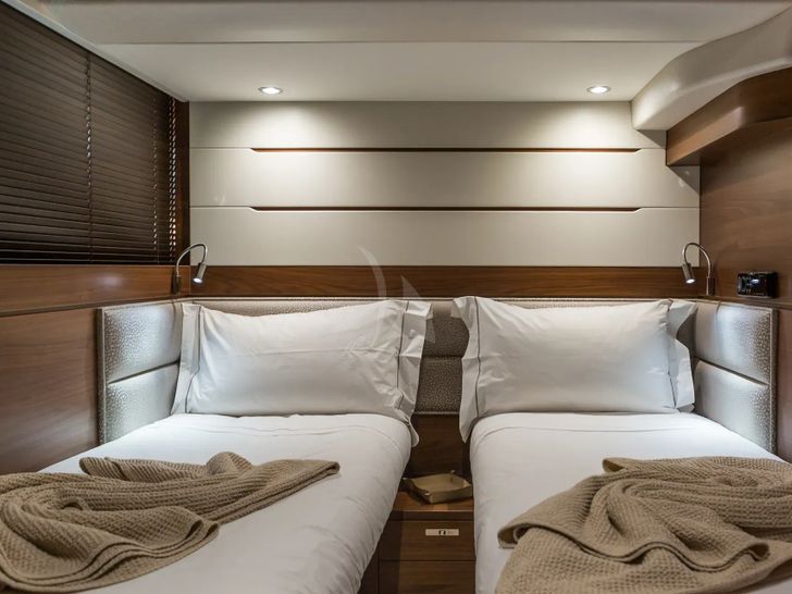SHAWLIFE - Twin cabin SHAWLIFE - Twin cabin