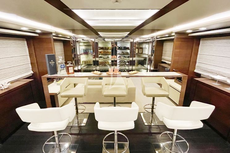 Charter Yacht INSIEME - Azimut 105 - 5 Cabins - Nassau - Bahamas - Newport - New England