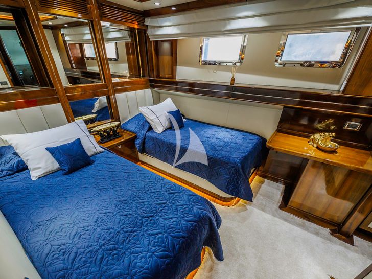 APNA - Twin cabin APNA - Twin cabin