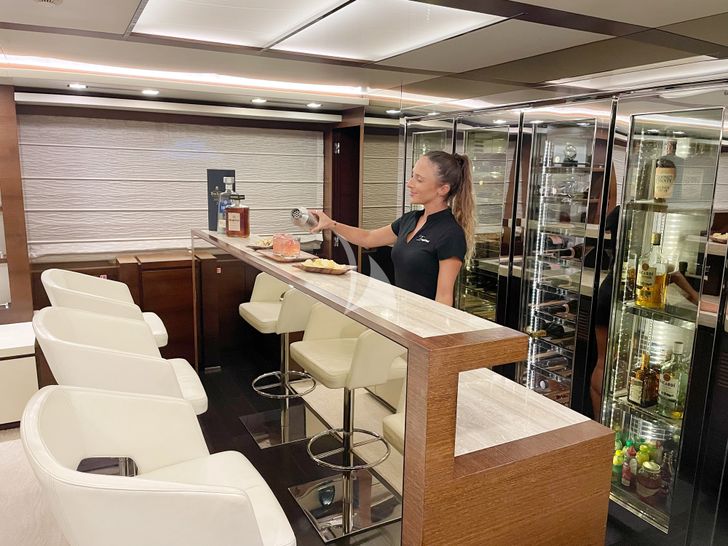 INSIEME - Main Salon Bar INSIEME - Main Salon Bar