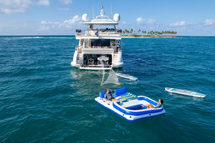 Charter Yacht INSIEME - Azimut 105 - 5 Cabins - Nassau - Bahamas - Newport - New England