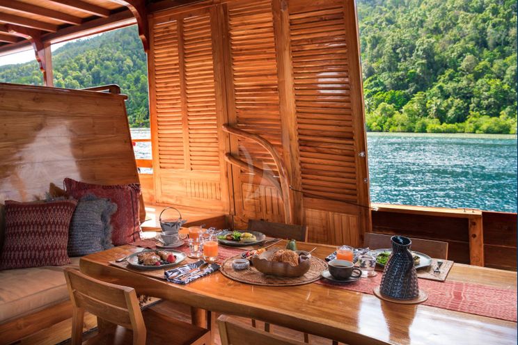 Charter Yacht SEQUOIA - Custom 26m - 3 Cabins - Komodo - Bali - Raja Ampat