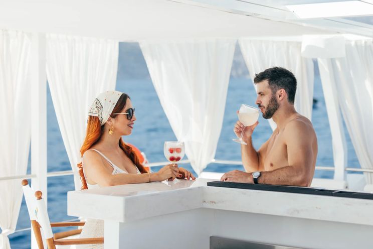 Charter Yacht MANANA - Custom Build Inherit - Cannes Day Charter Yacht