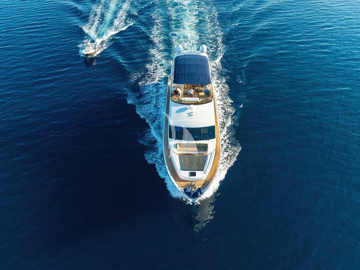 INSIEME Princess 85 Fly - cruising INSIEME Princess 85 Fly - cruising