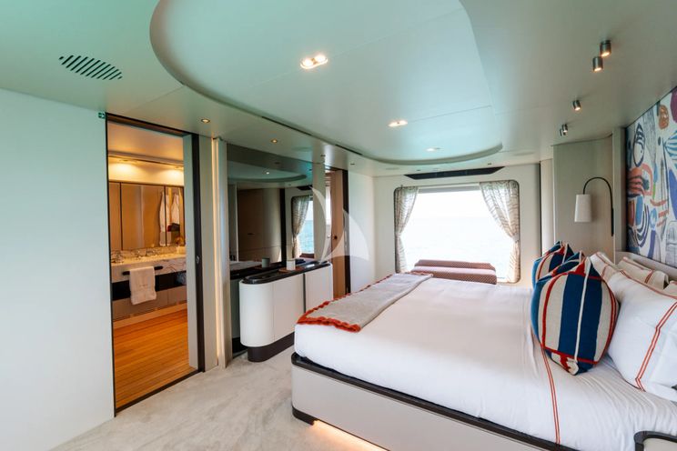 Charter Yacht PENJA - Azimut Grande 32m - 5 Cabins - Nassau - Exumas - Bahamas