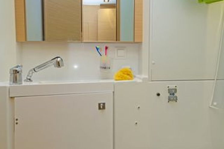 Charter Yacht CATANOO