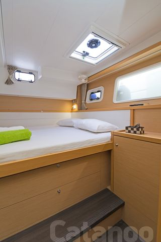 Charter Yacht CATANOO