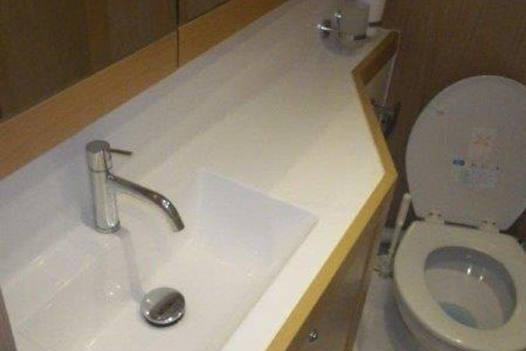 Charter Yacht CATTARINA II