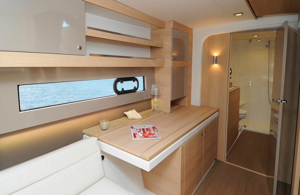 Charter Yacht CORAZON