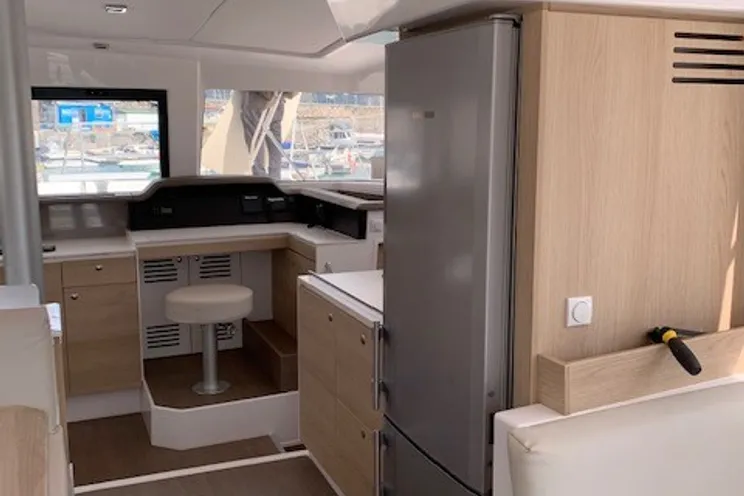 Charter Yacht Electra