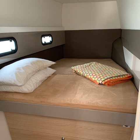 Charter Yacht Electra