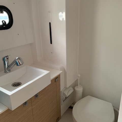 Charter Yacht Electra