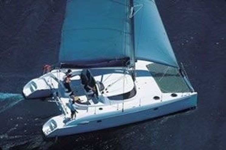 Charter Yacht Lavezzi 40 - 4 Cabins - Fort Lauderdale