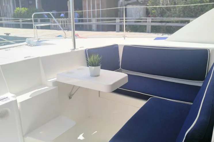 Charter Yacht FLOJO - Leopard 44 - 3 Cabins - Belize City - San Pedro