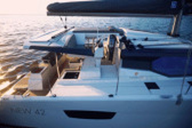 Charter Yacht Astrea 42 - 4+2 Cabins(4 double 2 single)- Key West - MIami