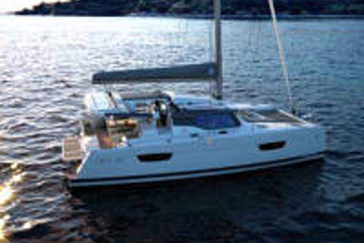 Charter Yacht Astrea 42 - 4+2 Cabins(4 double 2 single)- Key West - MIami