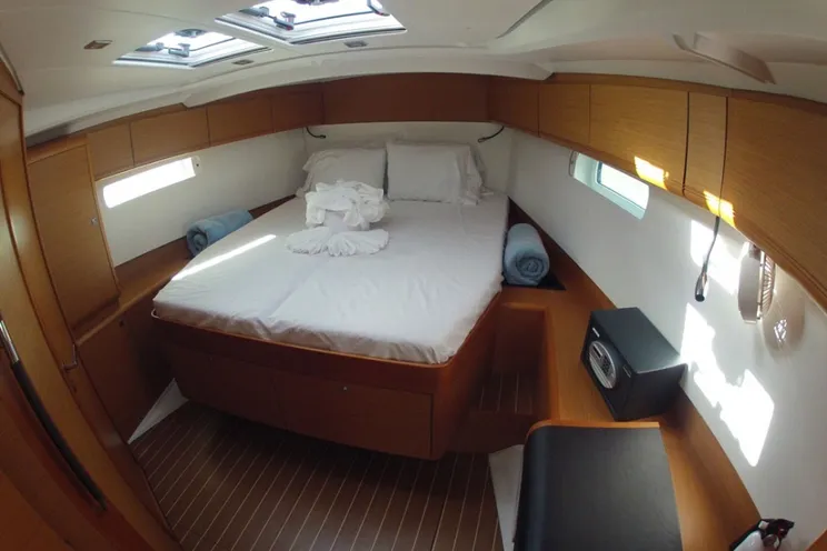 Charter Yacht FRENCH MAID