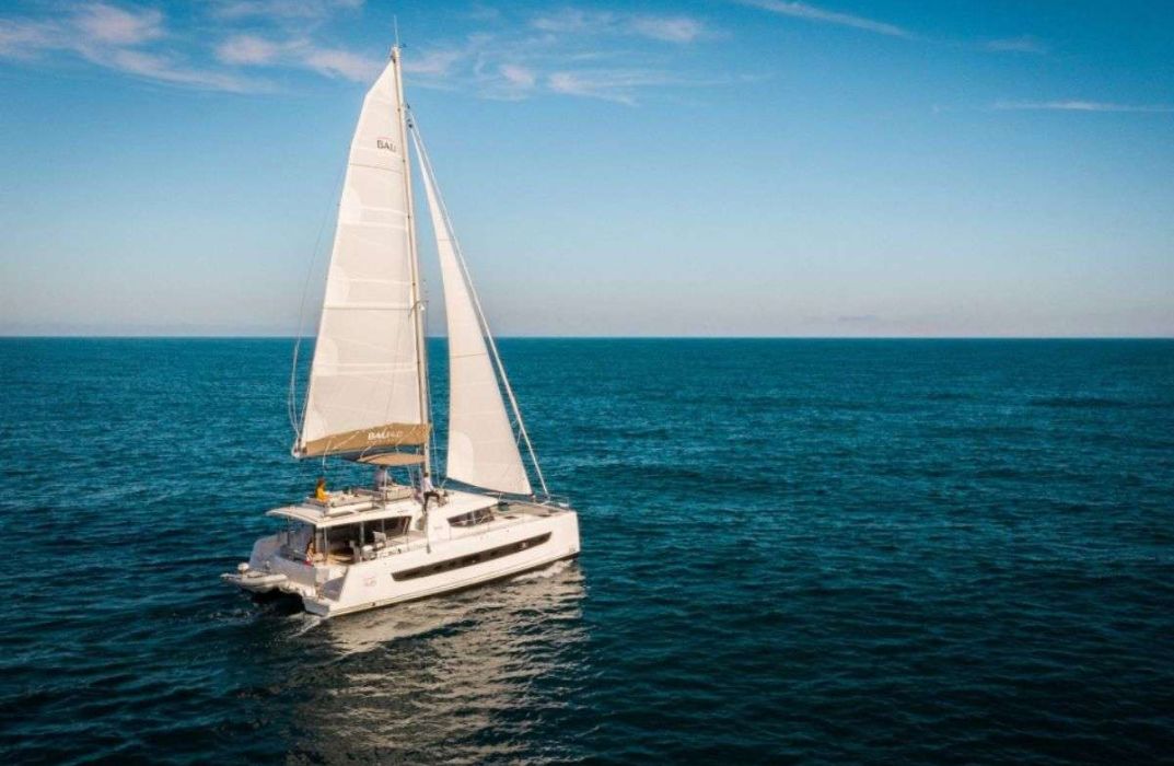 Bareboat Catamaran in Belize