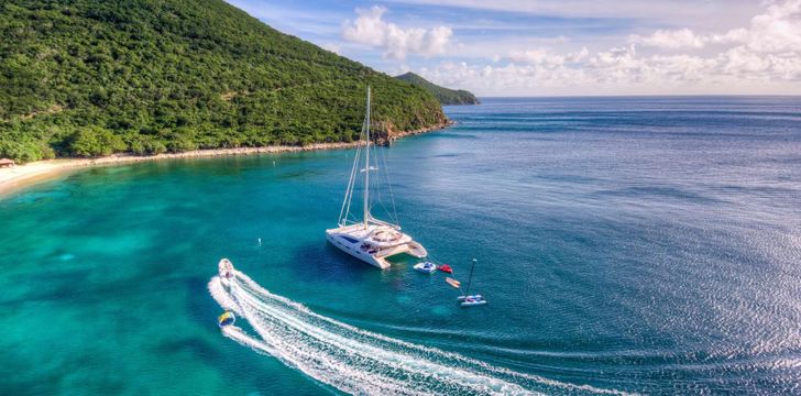 Top Pick Crewed Catamaran Yachts to Charter